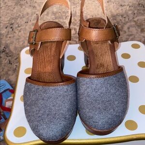 Stylish Gray and Brown Sandals